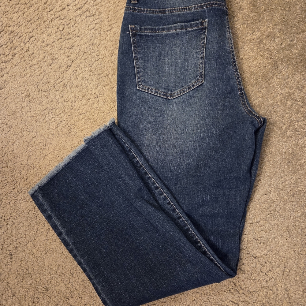 d. jeans Women's Ankle-Length Denim in Deep Blue